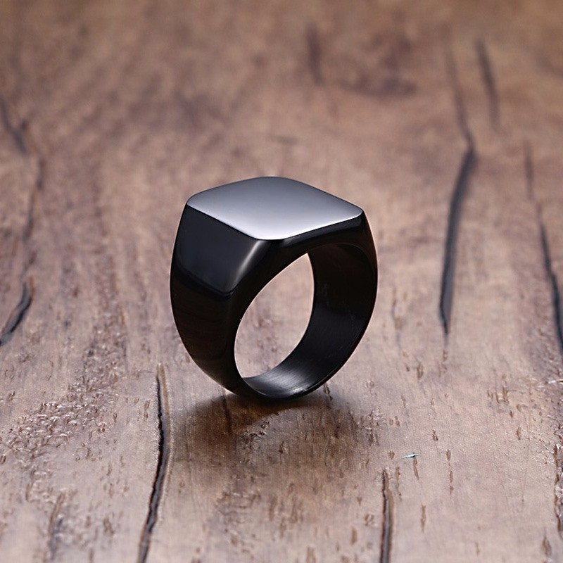 MONOGRAM SIGNET RING STAINLESS - đánh giá và giá Mens Signet Ring