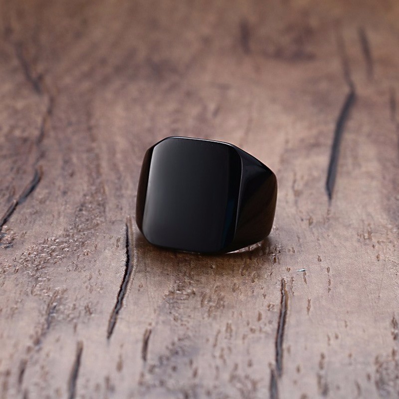 MONOGRAM SIGNET RING STAINLESS - đánh giá và giá Mens Signet Ring