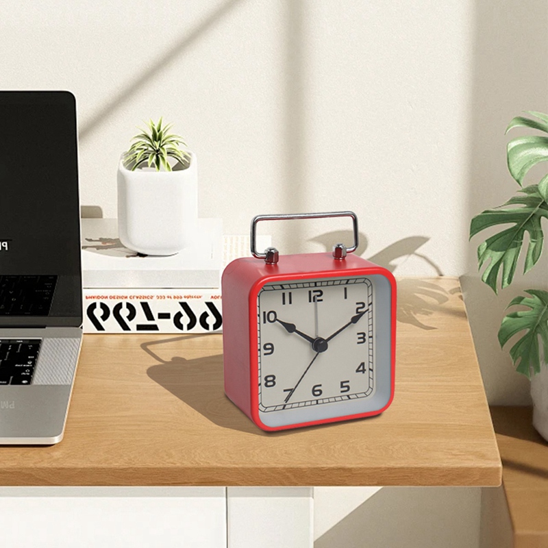 Small Metal Square Alarm Clock - đánh giá và giá Watches & Jewelry Repair Center New York